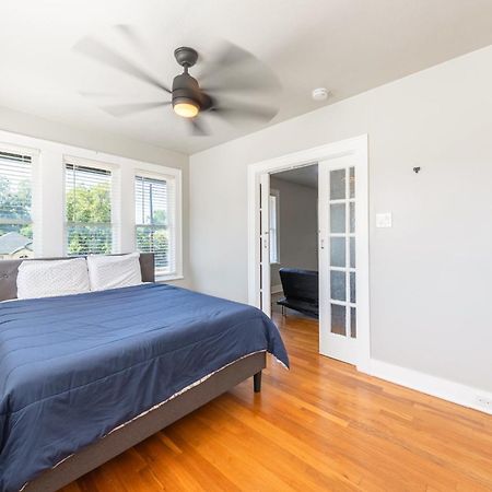 Luxurious 3 Bedroom Near Downtown And Convention Center San Antonio Exterior photo