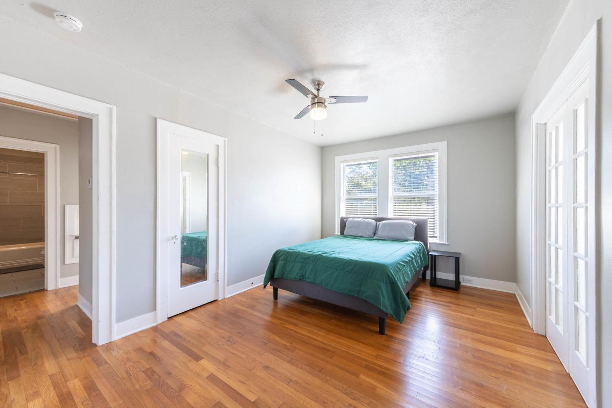 Luxurious 3 Bedroom Near Downtown And Convention Center San Antonio Exterior photo